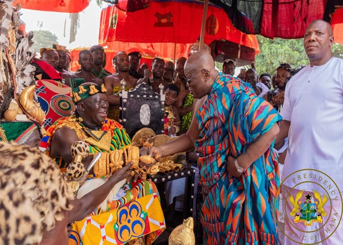 Akufo-Addo hails Asantehene’s sterling leadership qualities