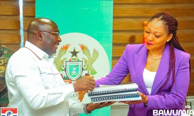 Bawumia files nomination forms; confident of victory