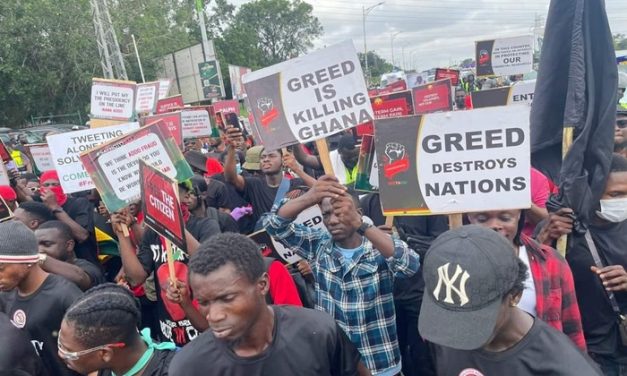 “FreeTheCitizens” demonstrators present petition to Attorney-General’s Office