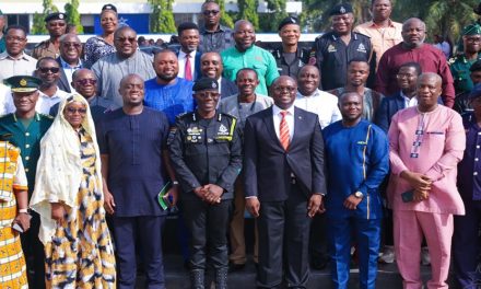 Political parties make inputs to fine election security plan