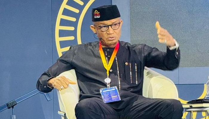 Africa urged to end dollar-based pricing for crude oil